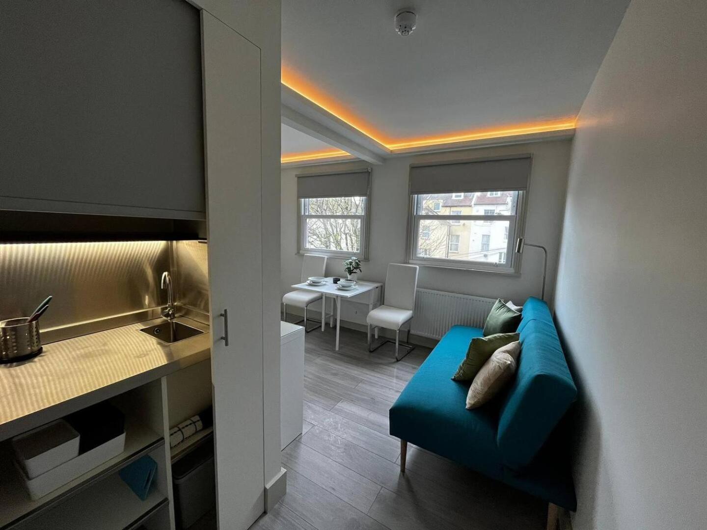 Apt 11 Seaside Serenity Chic Studio Steps To Beach Brighton Dış mekan fotoğraf