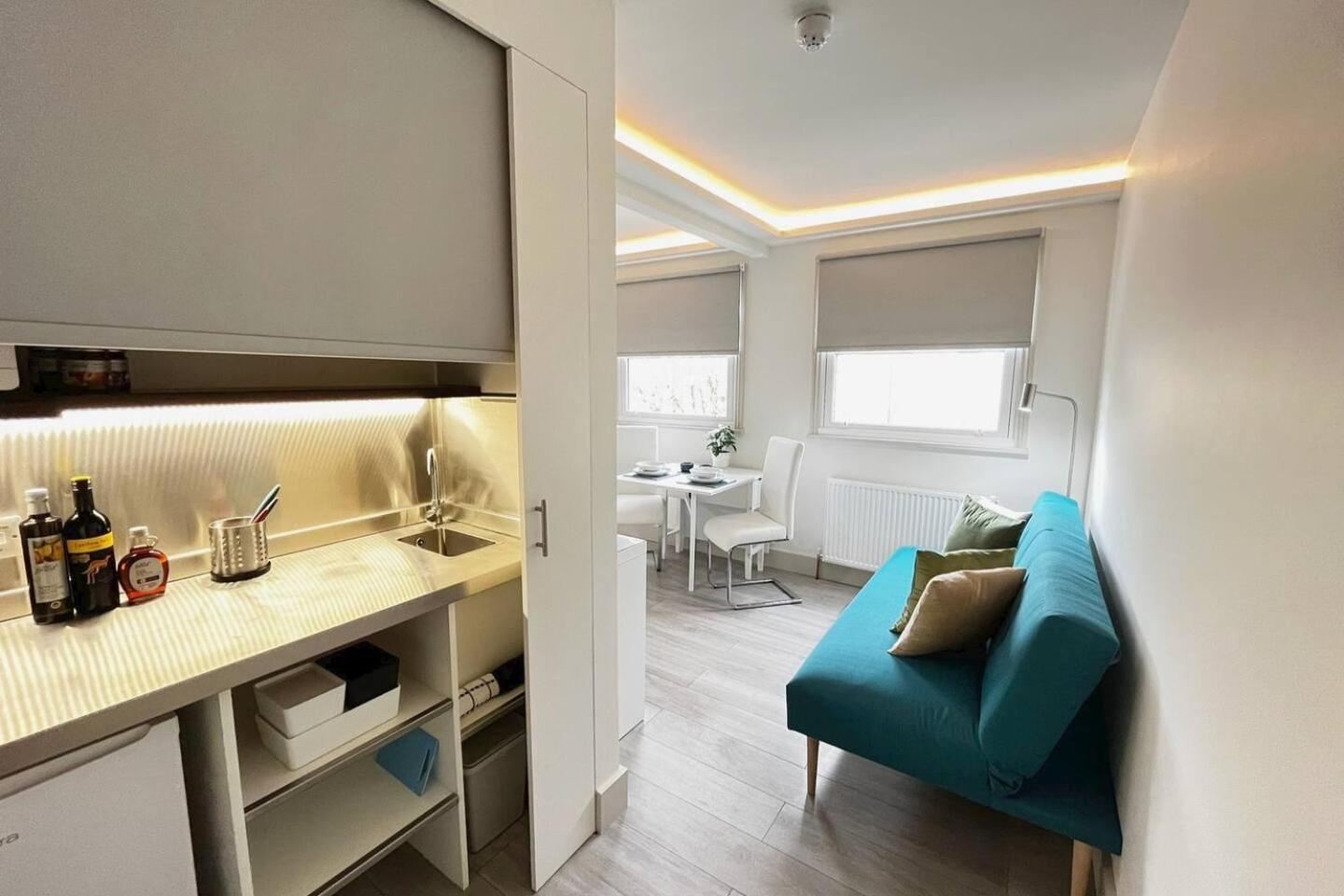 Apt 11 Seaside Serenity Chic Studio Steps To Beach Brighton Dış mekan fotoğraf