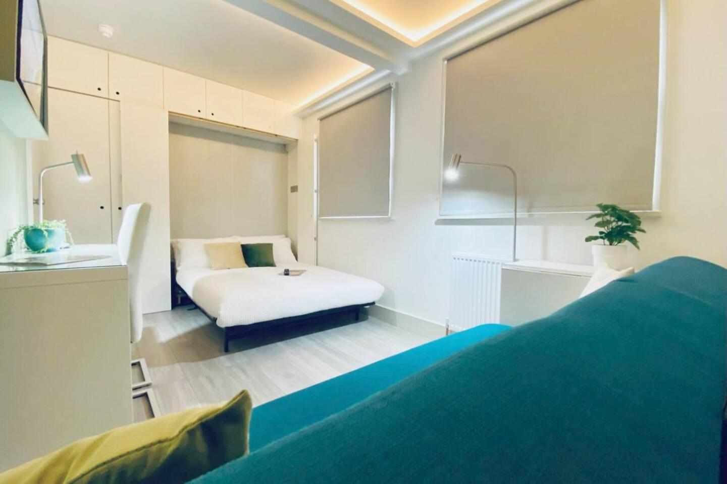 Apt 11 Seaside Serenity Chic Studio Steps To Beach Brighton Dış mekan fotoğraf